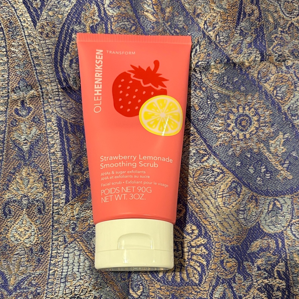 Ole Henriksen Strawberry Lemonade Exfoliating Scrub